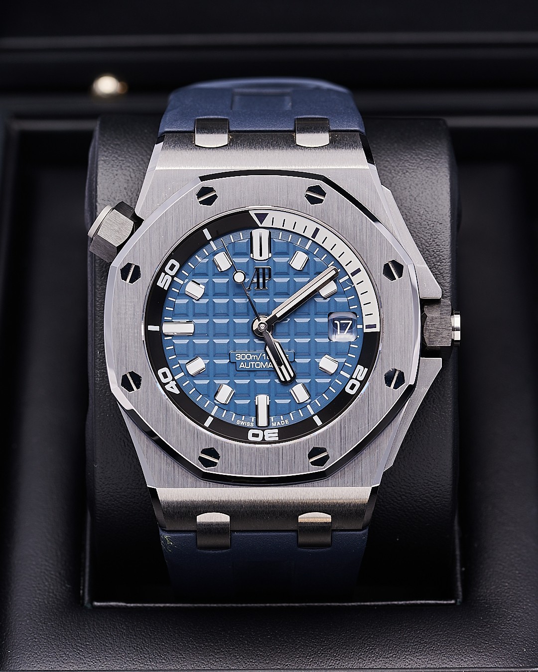 Audemars Piguet Royal Oak Diver 15720ST.OOA027CA.01 Blue 2021 unworn