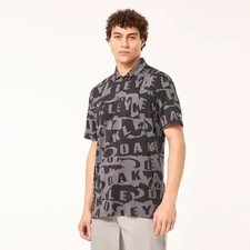 NWT Oakley Polo featuring Hydrolix moisture management technology regular fit LG