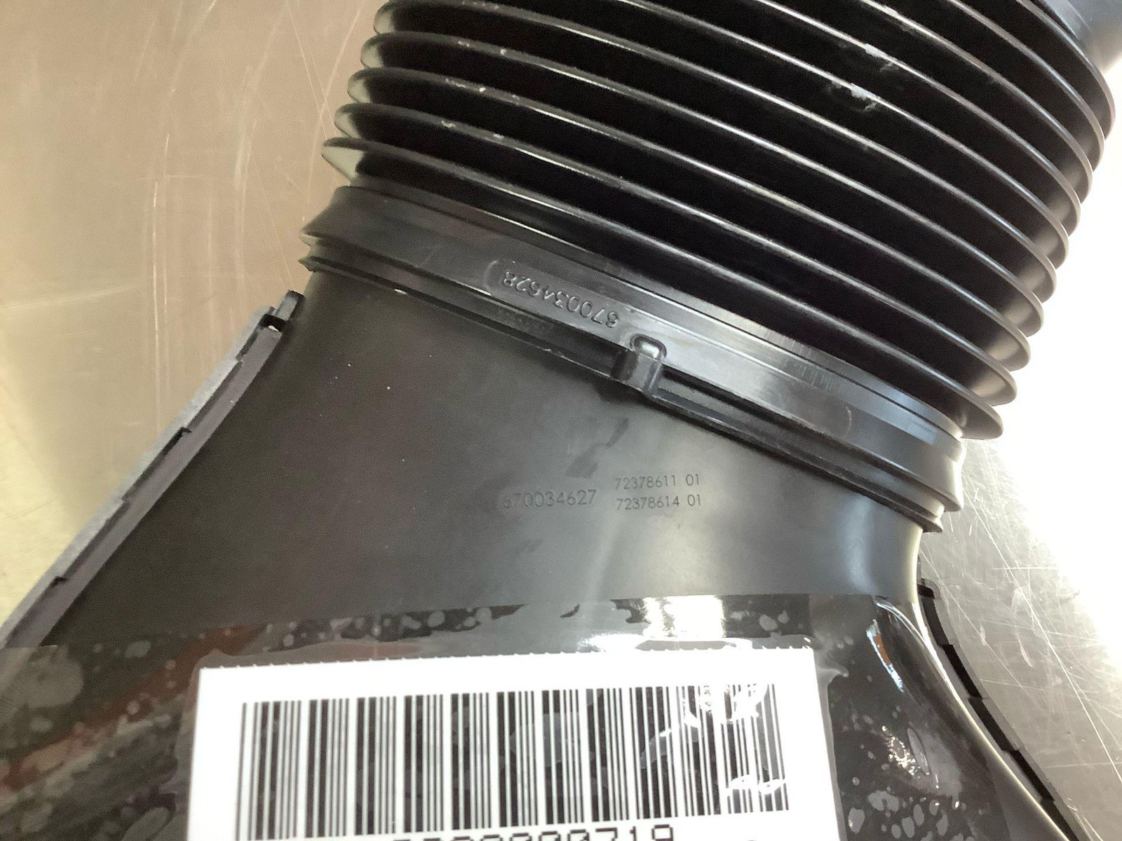 17-20 MASERATI Levante AWD 3.0 Engine Right Side Air Cleaner Intake 670031925