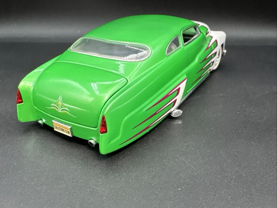 1996 Hot Wheels Legends GREEN 49 MERCURY MERC Scale 1:24 21038 free shipping - Image 3 of 4