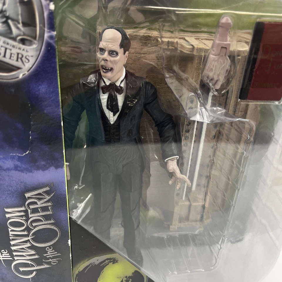 The Phantom of the Opera Figure Universal Monsters Diamond Select 2012 NIP READ - Image 2 of 4