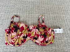 NWT Abercrombie Curve Love Floral Bikini Top Size: L