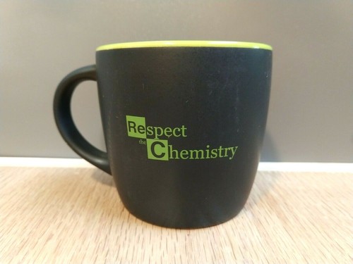Caneca Beaker 'Respect the Chemistry'