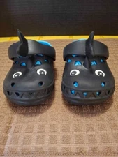 Shark Clogs Size 7/8. Black Over Turquoise. Excellent Condition.