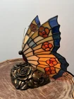 Vintage Quoizel Tiffany Style Butterfly Accent Lamp Stained Glass Rose Base