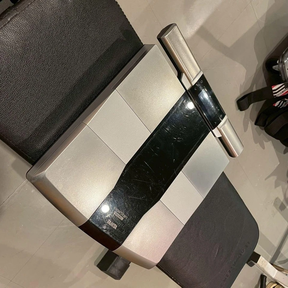 Tanita InnerScan 双体成分秤 RD-800 重量脂肪和肌肉分析仪 — 第 3/3 张图片