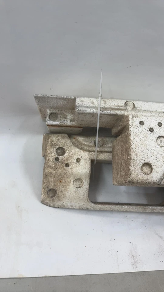 2001-10 Chrysler PT Cruiser Rear Bumper Reinforcement - Image 3 of 4