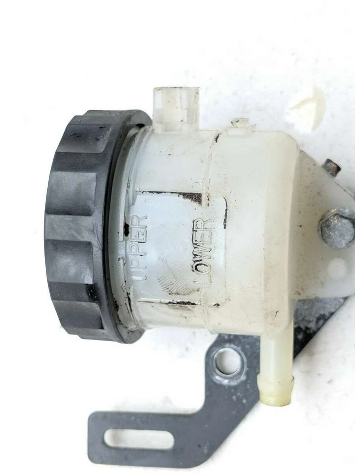 Reservatório de cilindro mestre de freio traseiro 12-17 Honda GL1800 Goldwing 1800 - Imagem 2 de 4