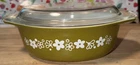 Avocado Pyrex Covered Casserole Crazy Daisy - Spring Blossom  #043  1-1/2 Qts.