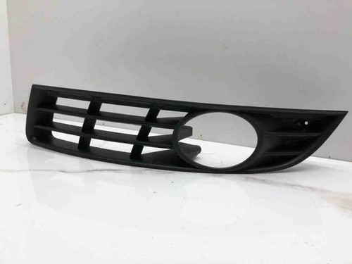 VW PASSAT B6 3C2 Nebelscheinwerferverkleidung 3C0853665A 2.00 Diesel 32211504