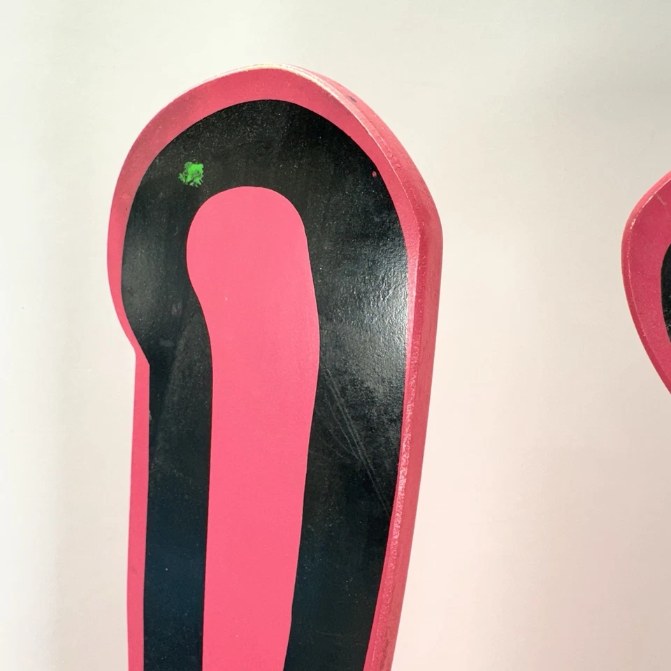 Lote de 2 sillas para niños Keith Haring de Vilac - ROJA Y AZUL *MUY DAÑADA* Foto 3 de 4