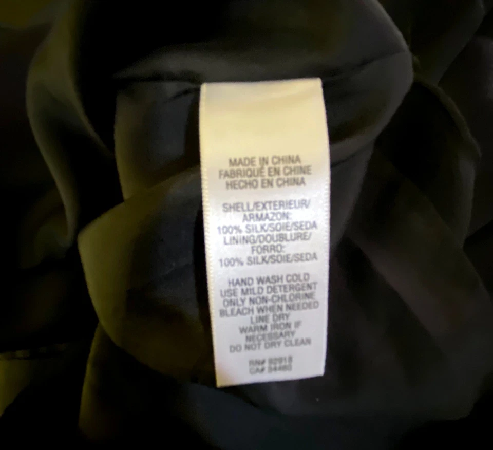 Vestido de Cóctel De Colección Y2K Satén Juicy Couture 100% Seda Talla 12 Clásico LBD Gótico Foto 4 de 4