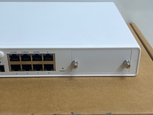 SOPHOS XG135 SECURITY MADE SIMPLE PN: XG1353BAEUS - Bild 10 von 20