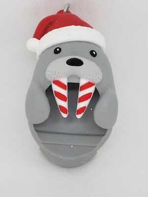 Bath & Body Works Walrus Santa Hat Holiday Pocket* Bac Holder Clip