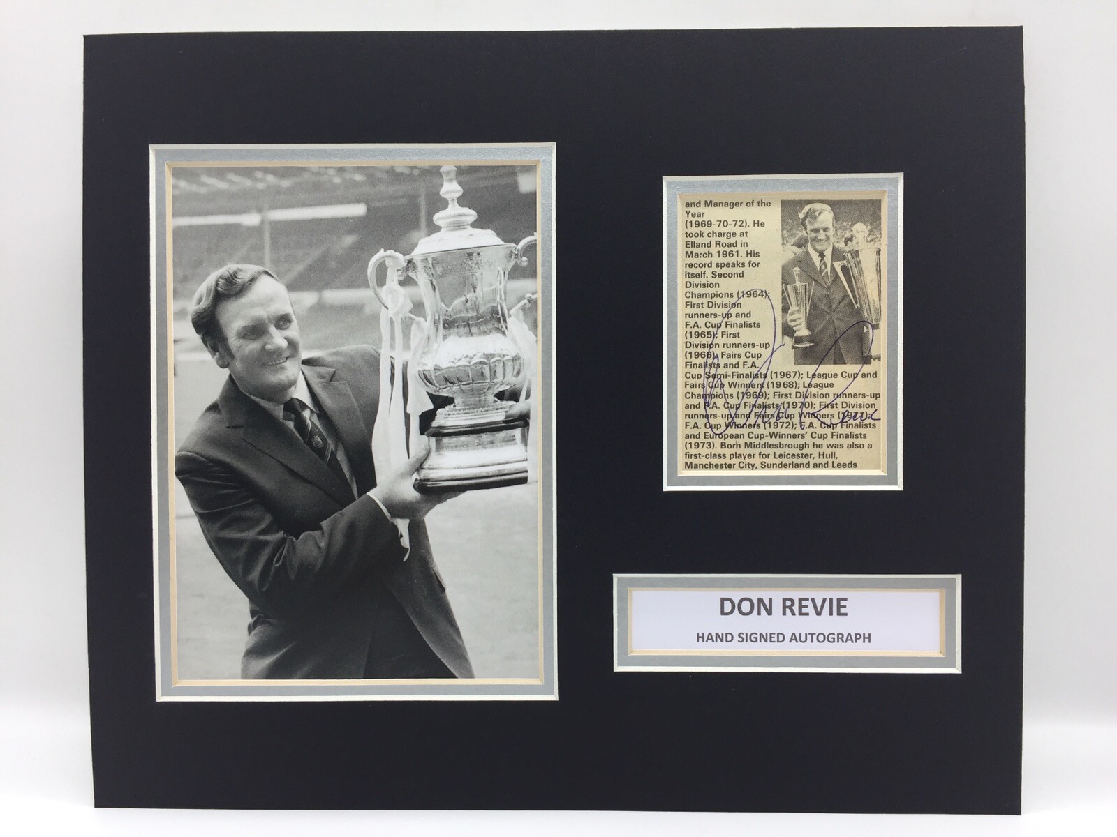 Revie RARE Don Revie Leeds United Signed Photo Display + COA AUTOGRAPH LUFC