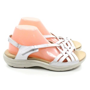 womens size 9 wide fit sandals