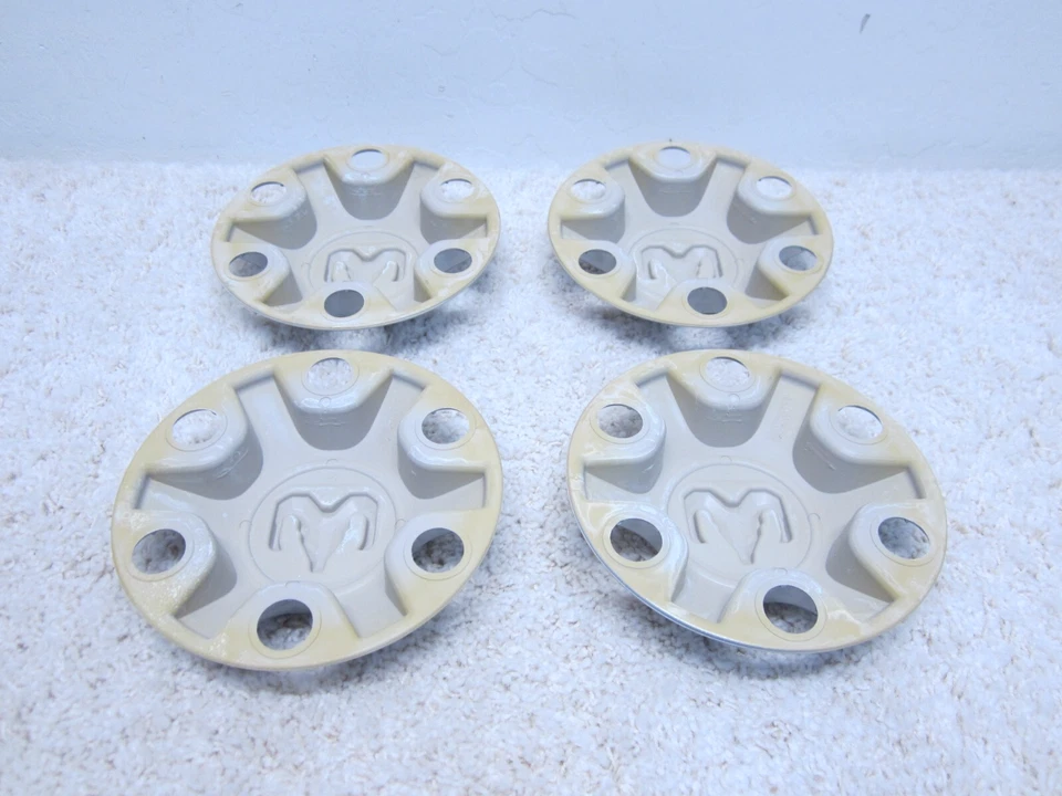 Dodge Ram 1500 2019-2025 OEM 18" juego de tapas centrales de rueda de acero 6CW52TRMAA #2I-10 Foto 2 de 2