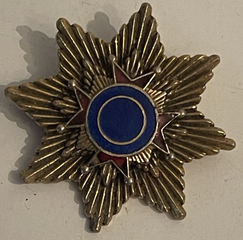 WW2 U.S.military ussr? enameled merit type pin country?