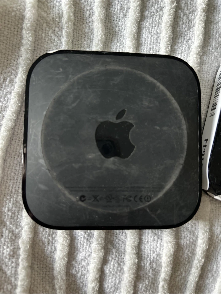 Apple TV A1427 3rd Gen HD Media Streamer UNTESTED - Image 2 of 3