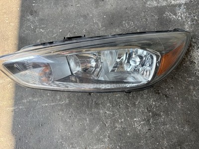 2013 - 2018 FORD FOCUS HEADLIGHT LEFT DRIVER OEM