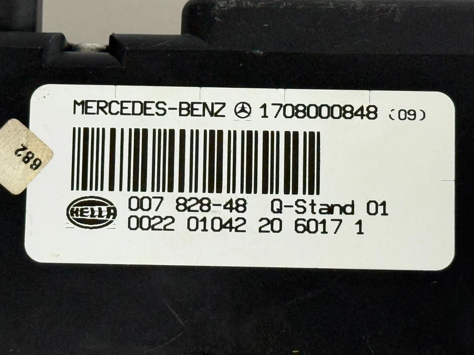 Módulo de bomba de vacío de bloqueo central Mercedes-Benz SLK230 1997-2004 A1708000848 OEM Foto 3 de 4