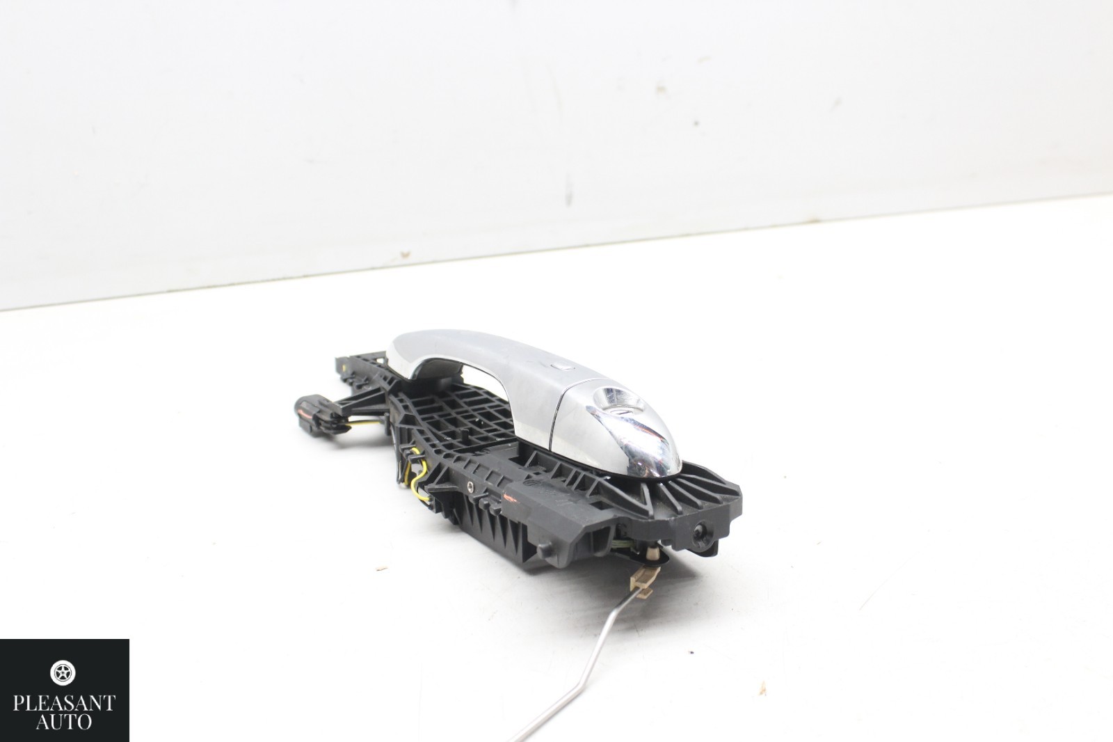 14-17 Maserati Ghibli Front Left Exterior Door Handle Assy Chrome AK2308257 OEM