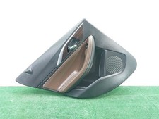 Porte arrière et accessoires Infiniti QX30