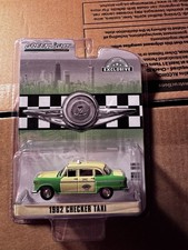 GREENLIGHT HOBBY EXCLUSIVE 1982 CHECKER TAXI GREEN COMBINED SHIPPING