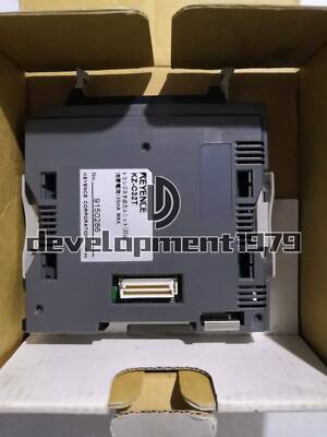 One New KEYENCE KV-C32T Programmable Control Module