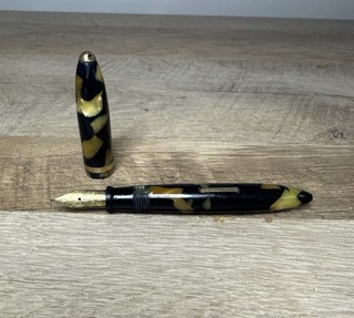 VTG 4” W. A. Sheaffer BALANCE Black & Pearl Lifetime Fountain Pen Fort Madison