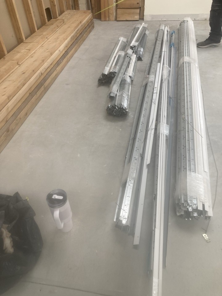 50sqm White Suspended Ceiling grid & Tiles Textured 595 x 595 Used Job ...