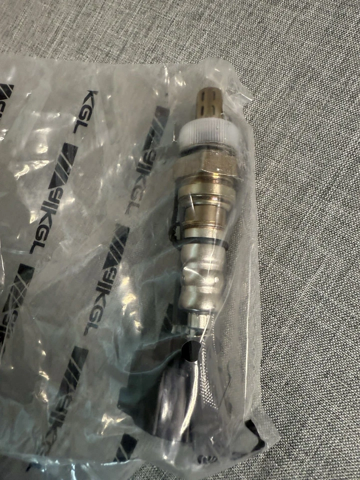 Walker Oxygen Sensor OEM 350-34212 Chrysler Pacifica, Chrysler 200 Chrysler 300 - Image 4 of 4