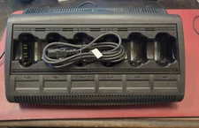 Motorola XTS & Jedi Series 6-Bay Multiple Battery Charger - WPLN4121BR