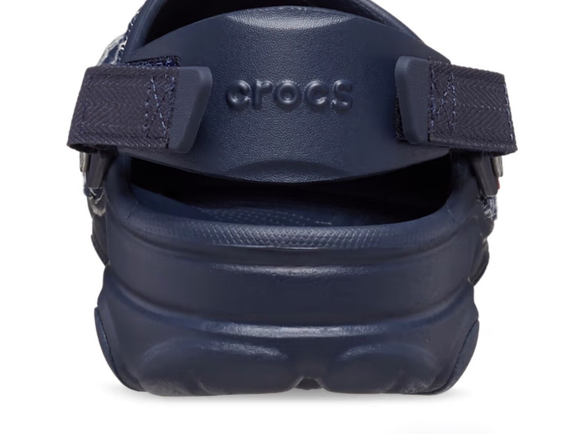 Crocs Classic All-Terrain Clog Levi\'s Sashiko Dark Wash Men’s Size 11 On Wednesday night we hosted a release part for the Levi main image 4