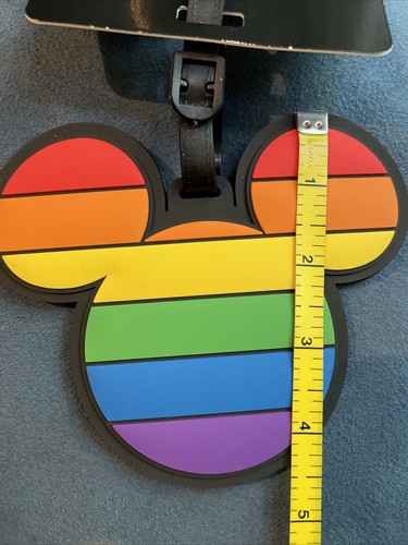 Disney American Tourister Mickey Mouse Pride LGBTQ + etichetta ID bagaglio arcobaleno - Foto 4 di 6