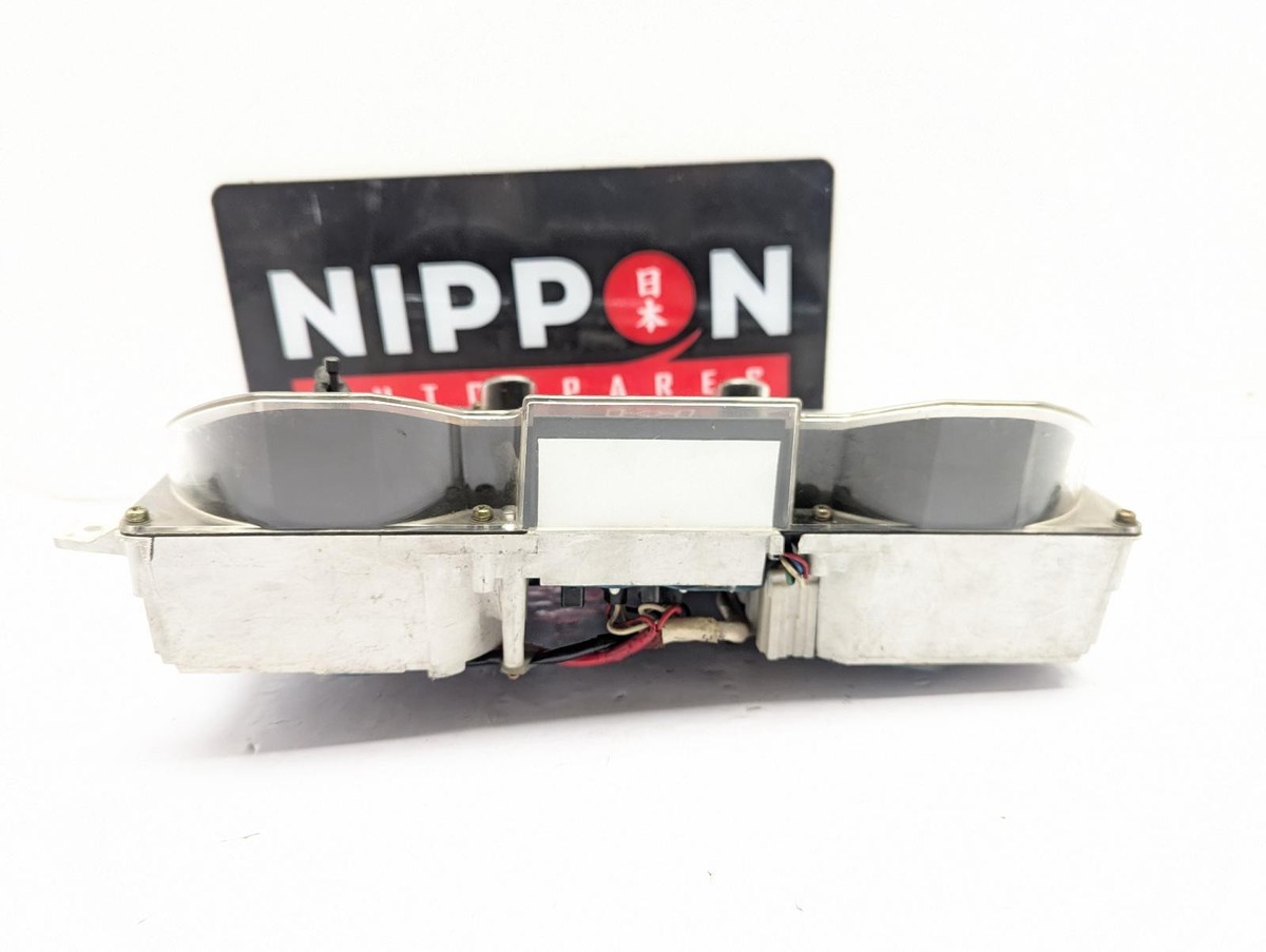 Mitsubishi PAJERO Instrument Cluster Speedo Gauges OEM MB832126