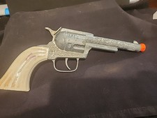 VTG SILVER PONY BOY 9.5  TOY COWBOY CAP GUN PISTOL One Side MISS COVER A304