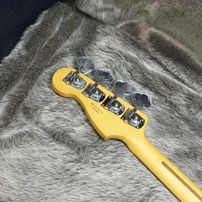Fender Player Plus Precision Bass PF Olympic Pearl Active 3-Band EQ Gebraucht
