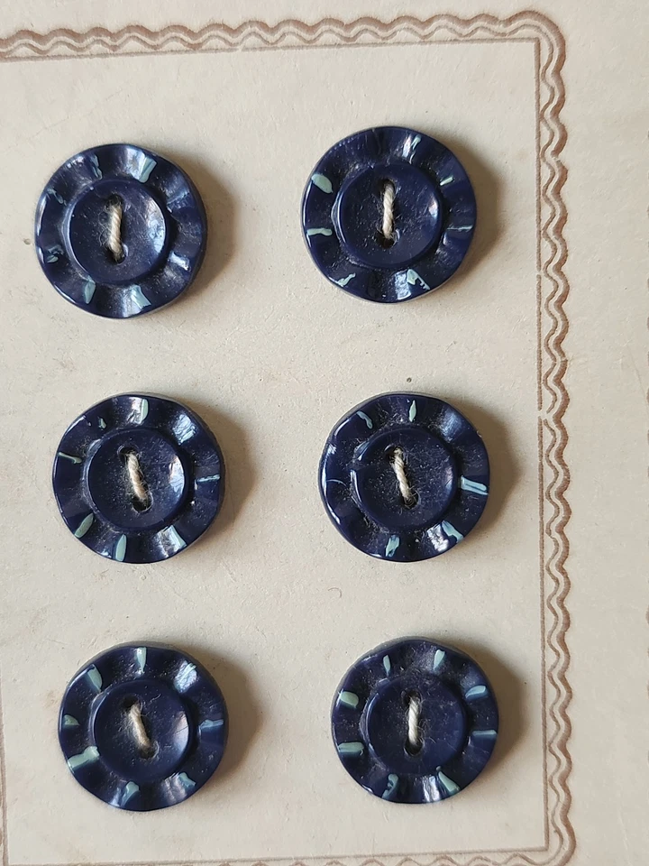 petite plaque de 24 boutons mini boutons anciens 1,1 cm - Bild 2 von 4