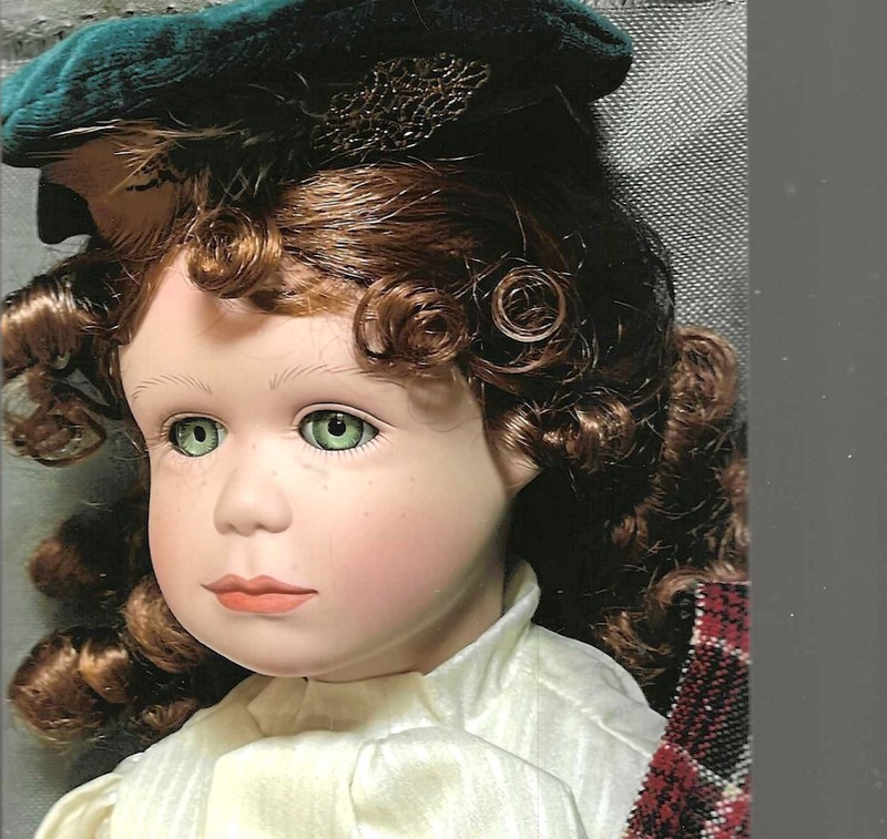 NEW Osmond Children of the World Scottish Bonnie Jean 18" Vinyl HAT BRACELET cer