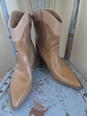 Target Fahionable Low Cowgirl Boots Size 11