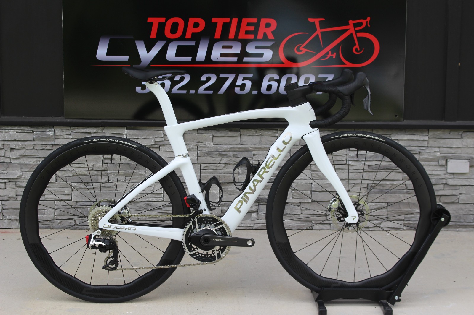 50 cm - 2026 Pinarello Dogma F Disc-Red AXS - $16,000 Retail - INV 1465