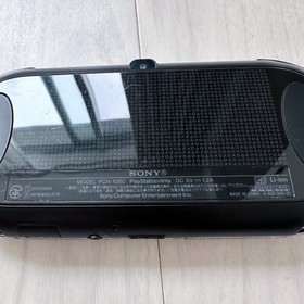 [EXCELLENT] PS Vita Sony PCH-1000 Playstation Console Working Duty-free