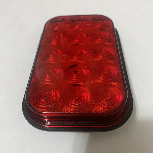 Lámpara de parada/cola/giro Grote G4502, 15 diodos, roja - Imagen 5 de 5