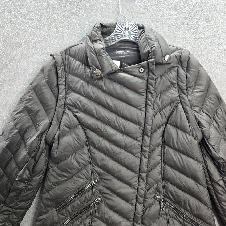 Jaqueta feminina Laundry Shelli Segal grande preta acolchoada assimétrica zíper completo - Imagem 2 de 4