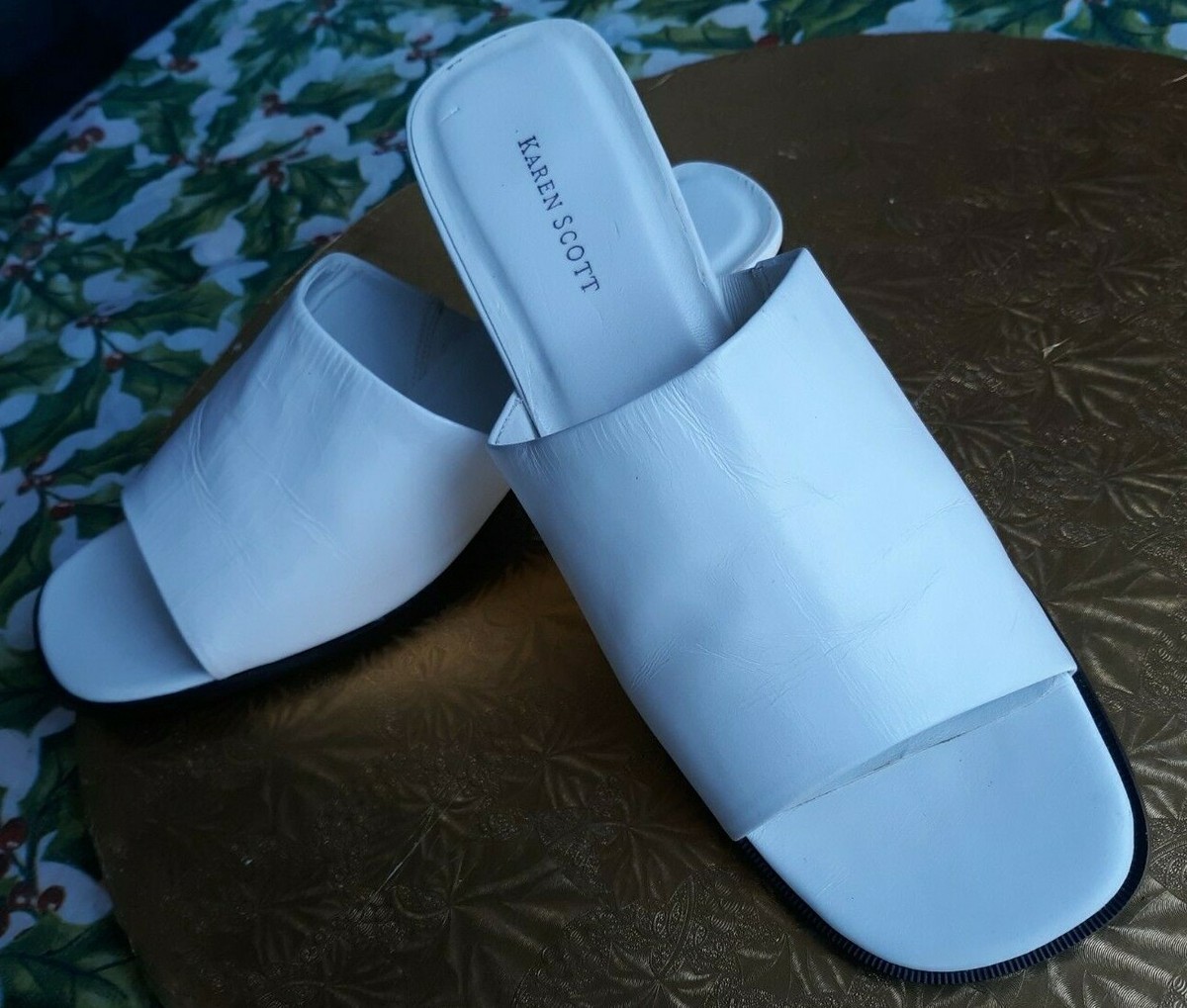 Gorgeous KAREN SCOTT White LEATHER Women Size Black Block Heel