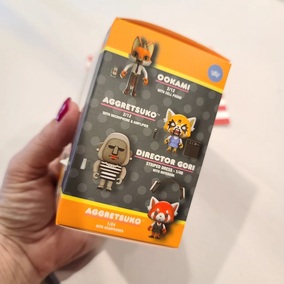 Figura de vinilo de acción The Loyal Subjects Aggretsuko Ookami NUEVO Foto 3 de 4