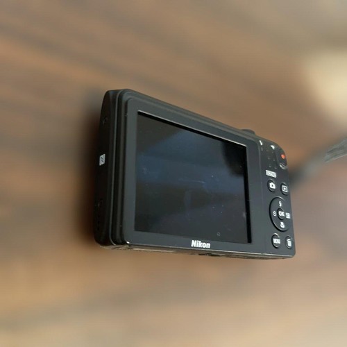 Nikon COOLPIX A300 Digital Camera Black Used Compact Photo MX - Picture 9 of 11
