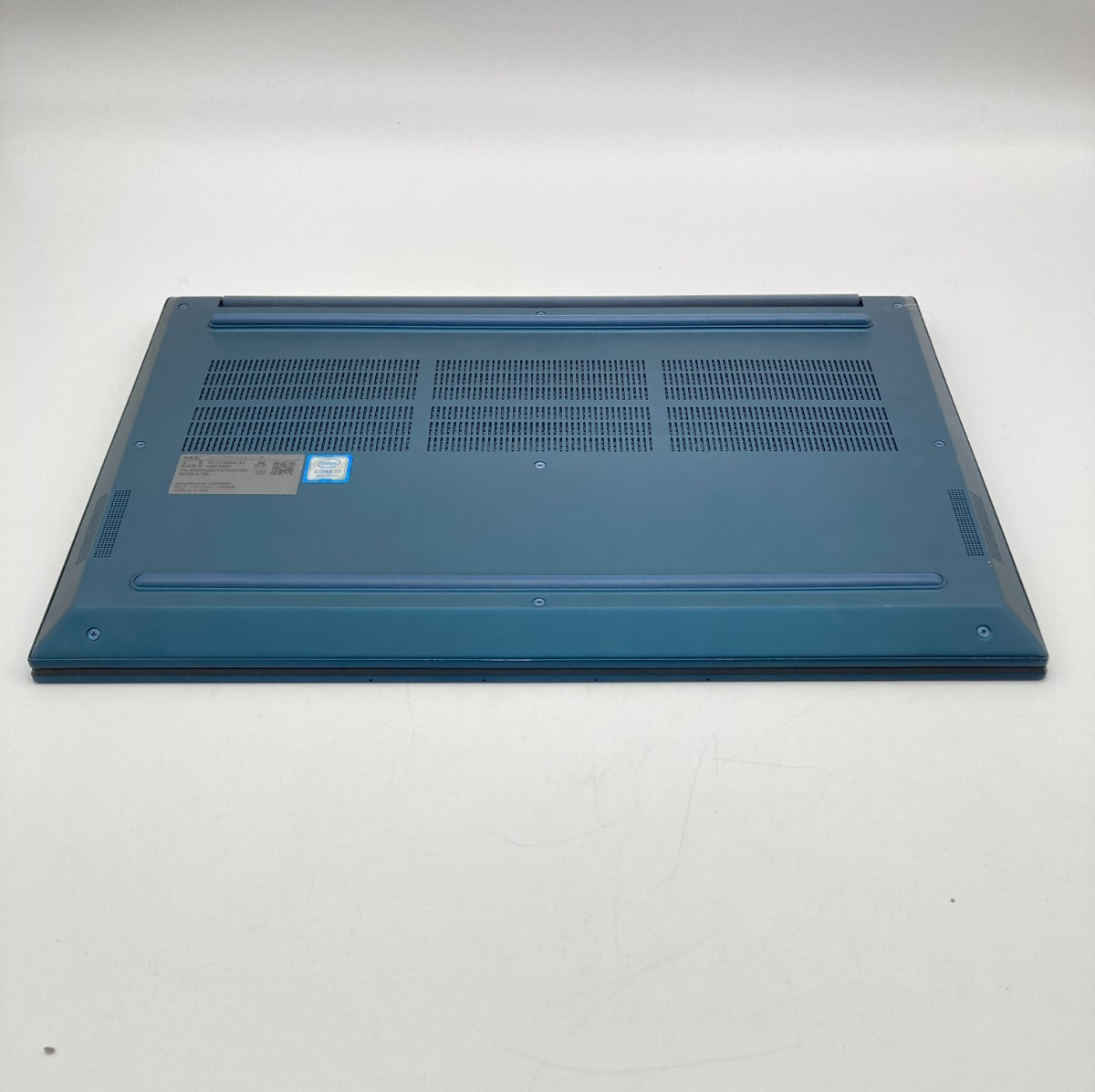 NEC Lavie PC-LV750RAL-E3 Core i7-9750H RAM 8GB SSD 512GB OLED 4K