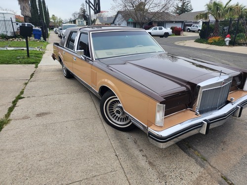 1983 Lincoln Mark VI 